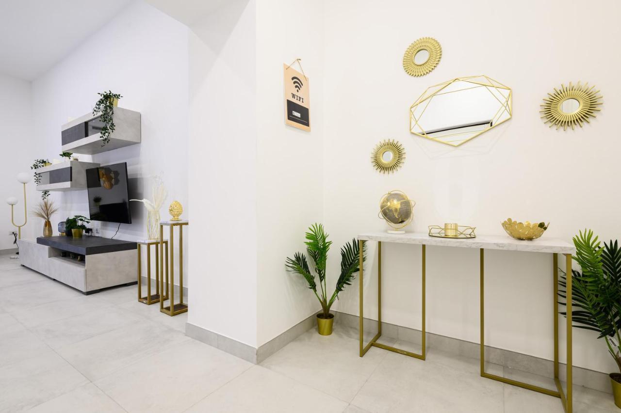 Magical Botanic-Charming Apartment Napoli Esterno foto